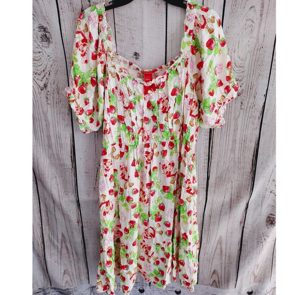 Hot Topic x Strawberry Shortcake NEW Smocked Puff Sleev Ruffle Babydoll Dress 3X - Picture 3 of 11
